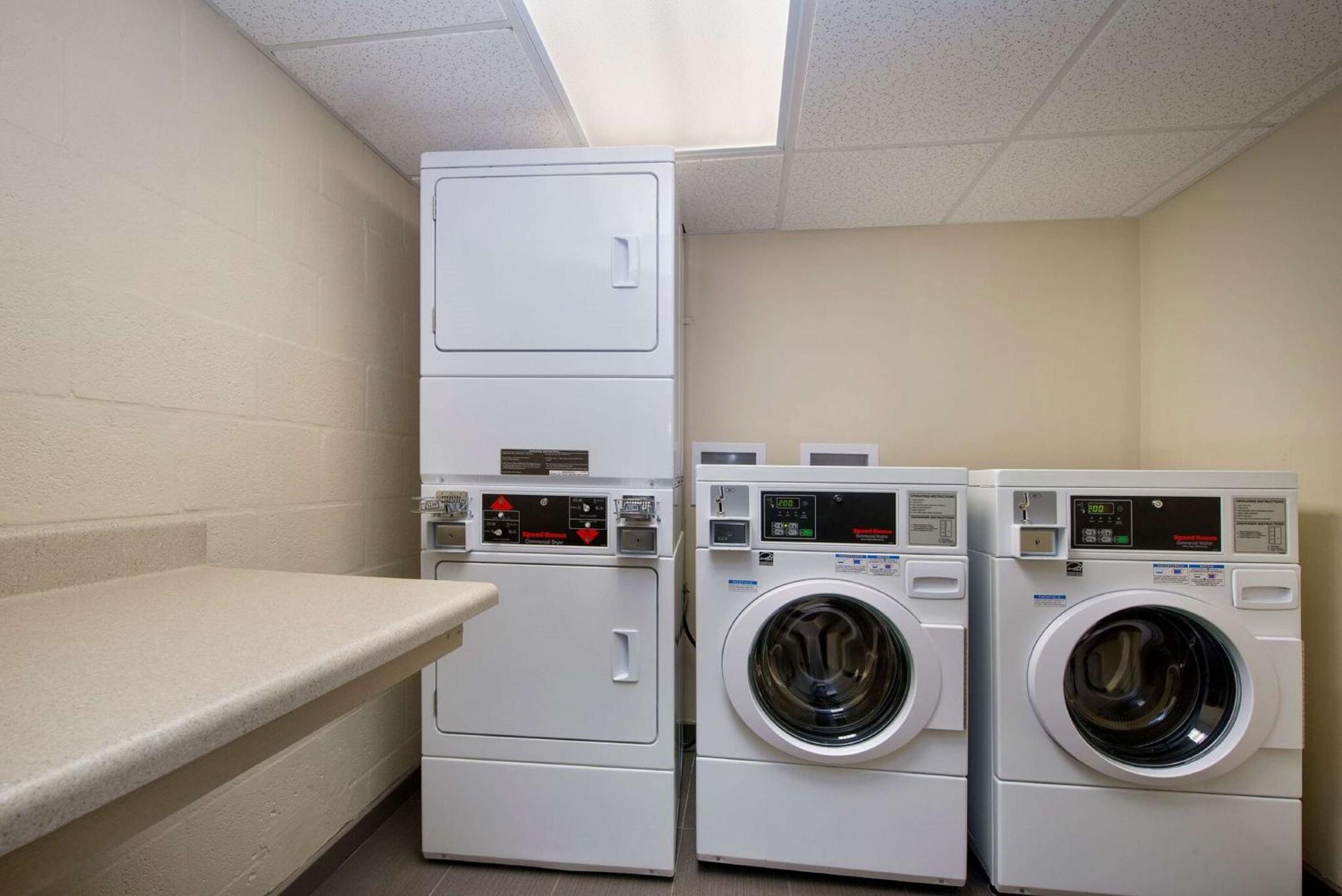 ハンプトン イン ネープルズ インターステート 75 North North Naples エクステリア 写真